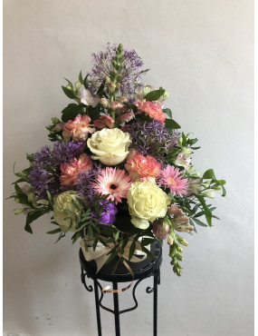 Hatbox arrangement